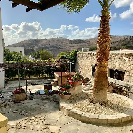 Georgios Retreat. Quaint Stone House. * Paphos